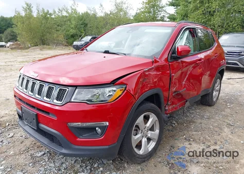2019 Jeep Compass Latitude 4X4 z USA, uszkodzony, nr VIN 3C4NJDBB1KT668615